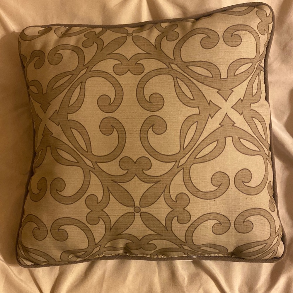 Decorative Pillows brown/beige